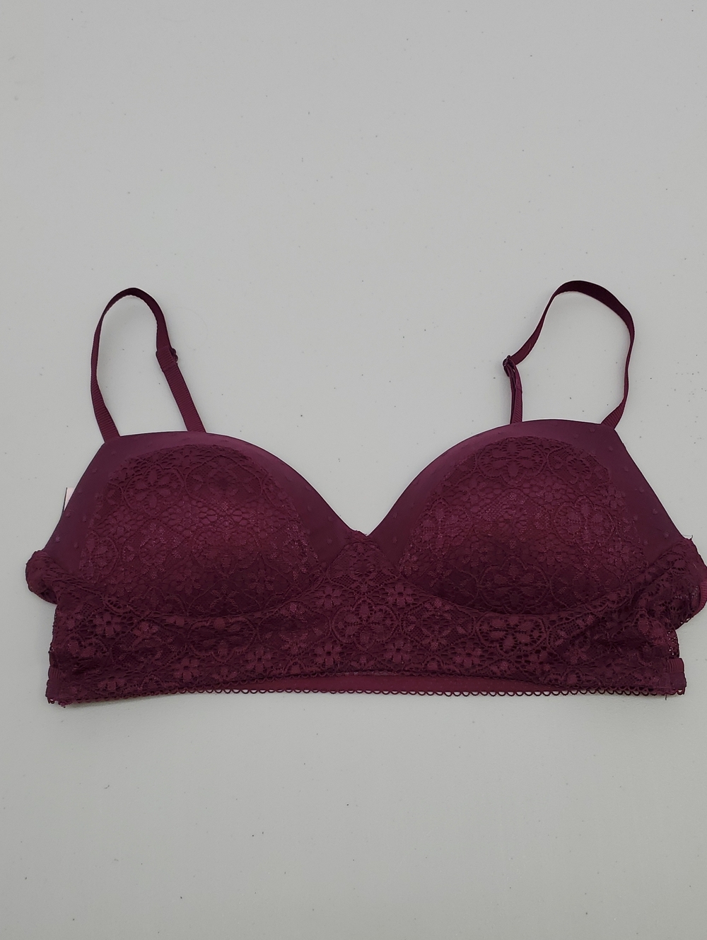 Victoria's Secret Padded Demi  Lace Bralette Size Large